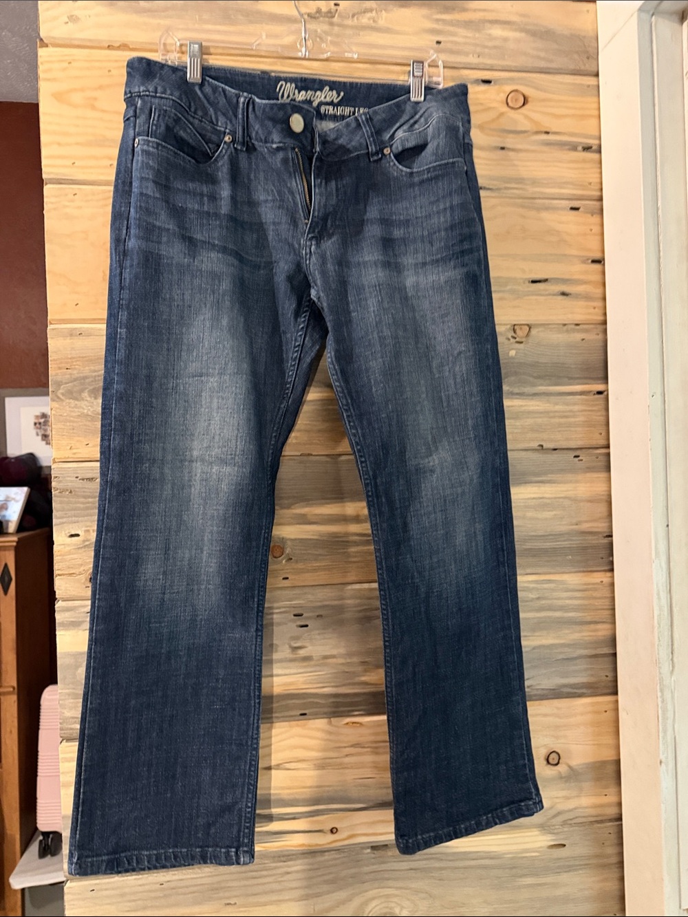 Wrangler Women's Indigo Straight Leg Jeans